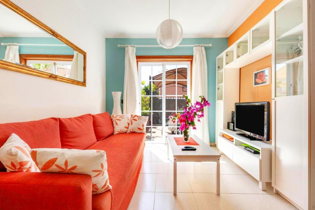 Remarkable 2-Bed House In Arona Arona  Zewnętrze zdjęcie